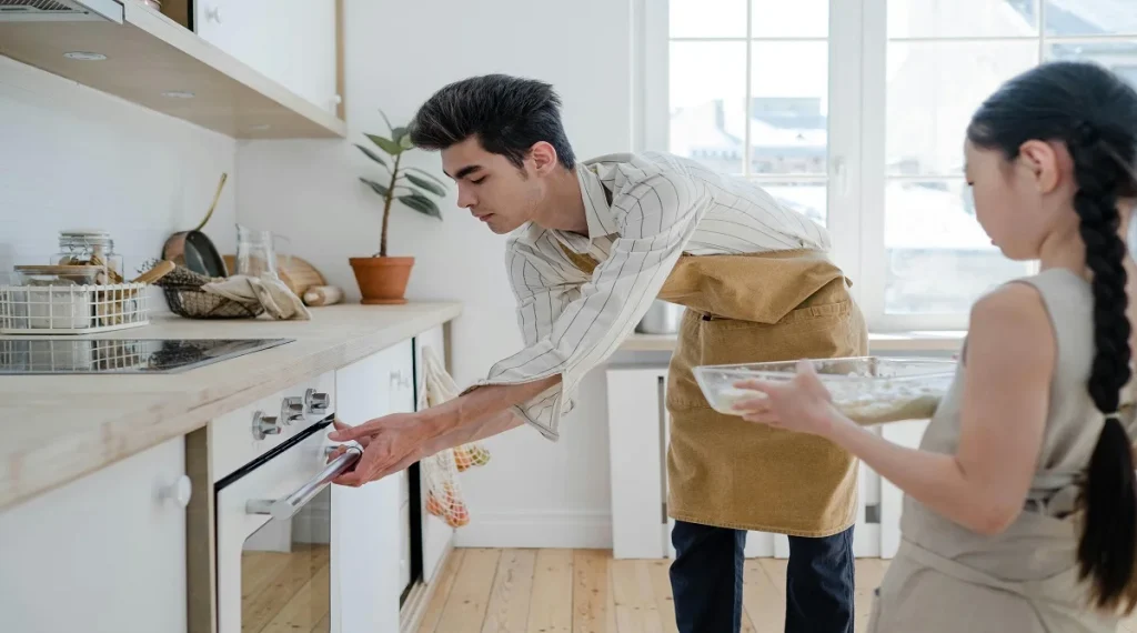Peak hour energy use increasing household electricity demand during evening kitchen activity