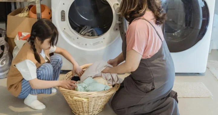 Off-peak appliance window helping a household group chores into one easier energy routine